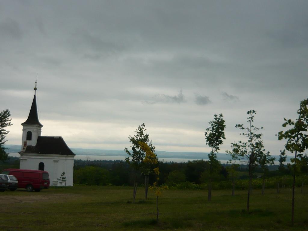 Aranyhid Hotel Balatonboglár Exterior foto